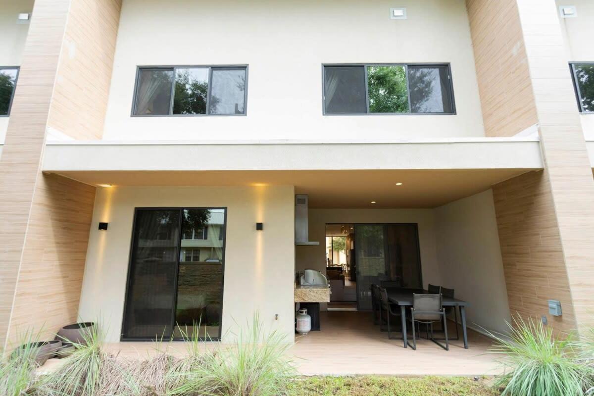 Stunning 4 Bd Close To Disney @ Magic Village Resort 7537 Orlando Buitenkant foto